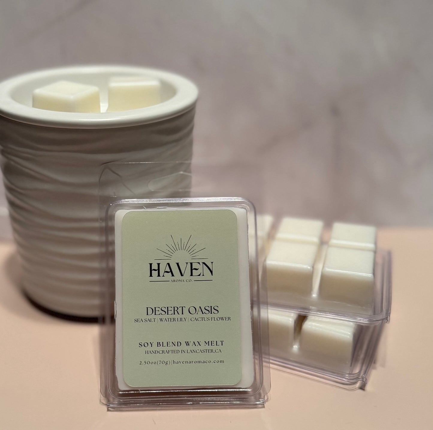 Desert Oasis Wax Melts - Sea Salt, Water Lily, Cactus Flower Scent