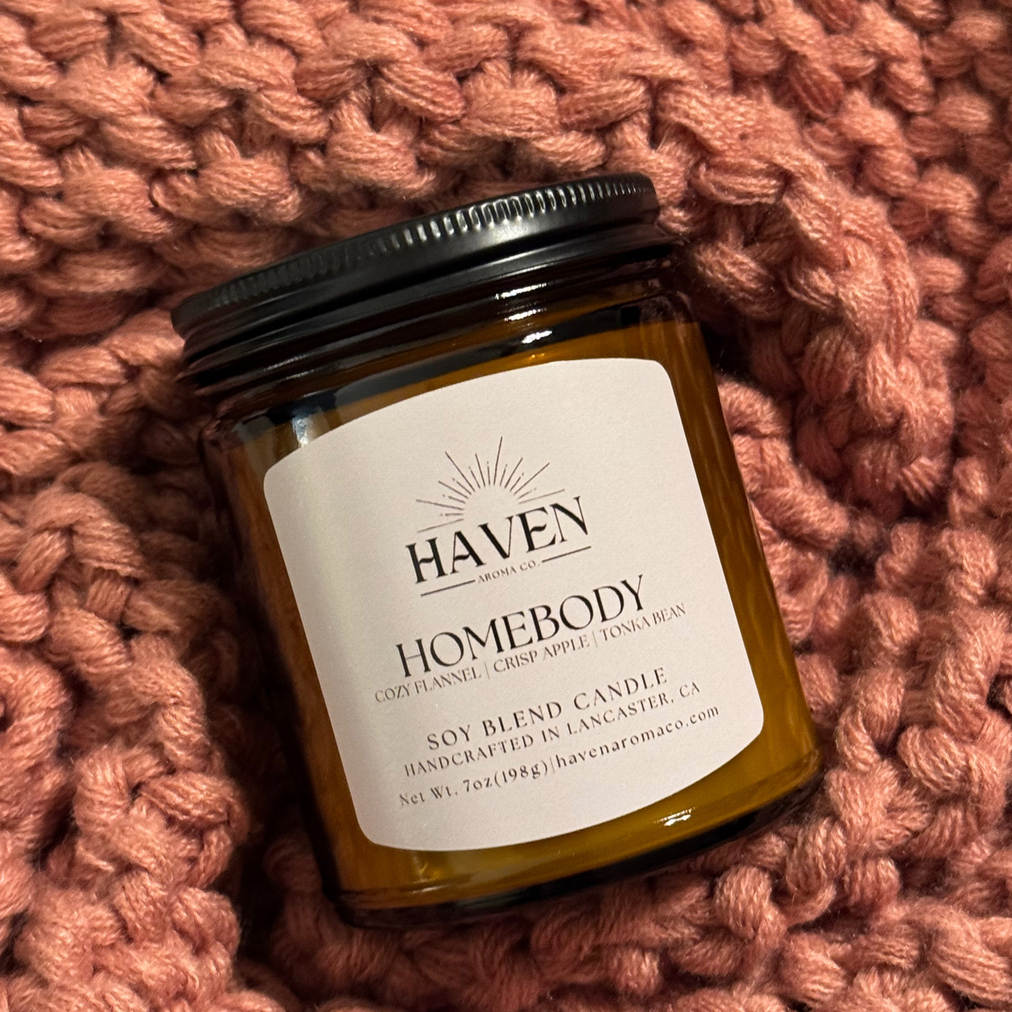 Homebody Candle - Cozy Flannel, Crisp Apple, Tonka Bean Scent
